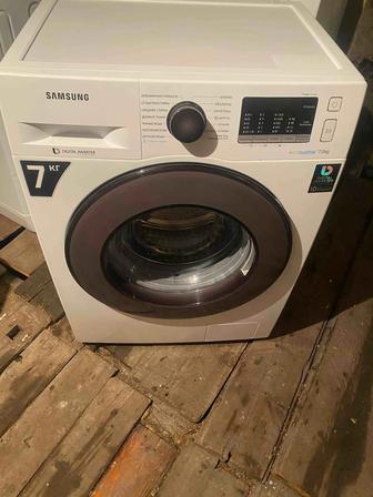 Продам стиральную машину
