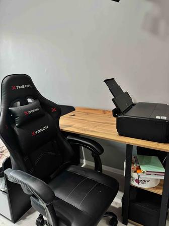 Продам рабочий стол, стул