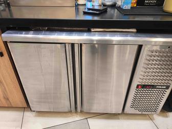 Продам стол холодильный