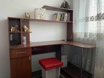 продается стол