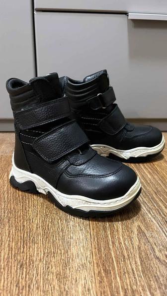 Детские зимние ботинки натуралки