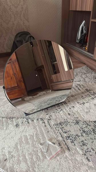 Продам настольное зеркало