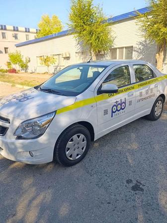 Инструктор по вождению