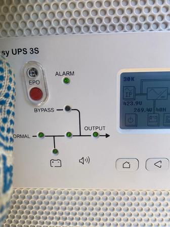 Продам ИБП UPS Schneider electric easy ups s3