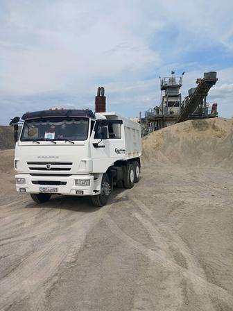 Услуги Погрузчика и Камаза вывоз мусора,щебень ,песок крупный и мелкий.