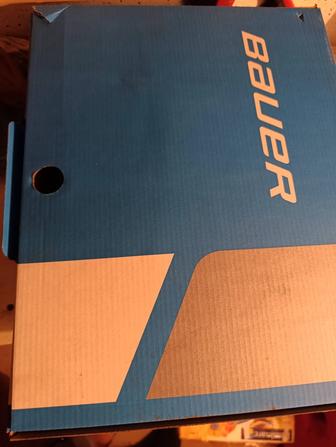 Продаю коньки