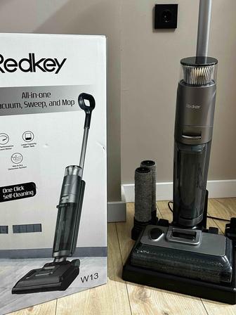 Моющий пылесос Redkey