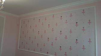 Поклейка обоев,установка галтелей,покраска стен и потолков,качественно.