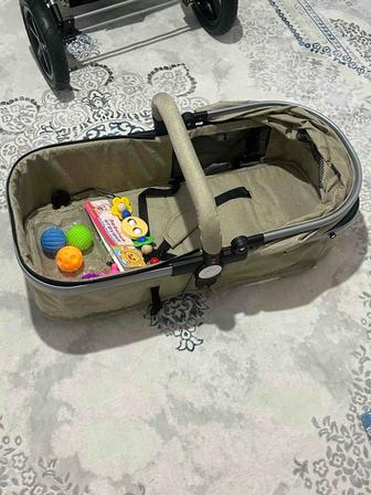 Продам коляску трансформер 2в1