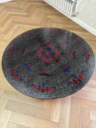 Круглый стол