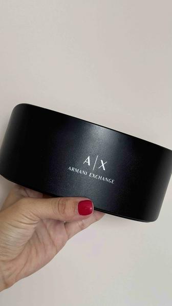 Солнцезащитные очки Armani Exchange