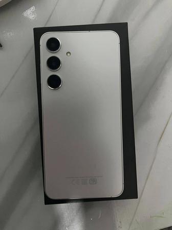 Продам телефон