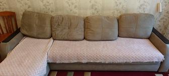Диван для гостиной, продаю срочно