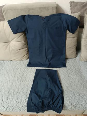 Медицинский костюм