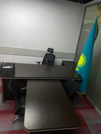 Директорский стол
