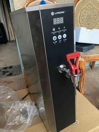 Проточный кипятильник 3000Вт LEHEHE почти новый