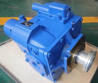 Гидронасос и мотор на авто бетоносмеситель .