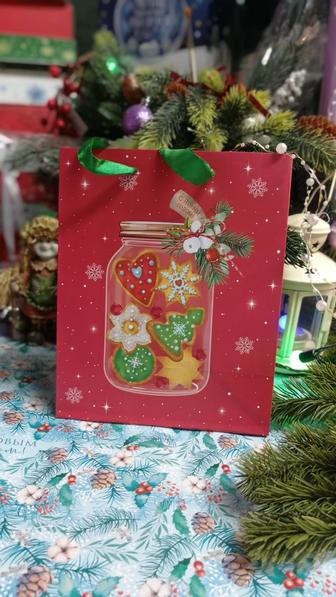 Новогодние сумочки бумажные