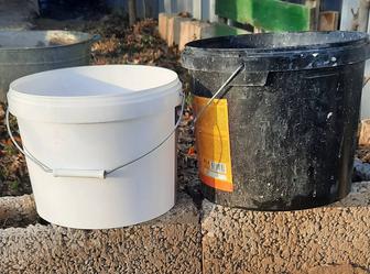 Продам пустые ведра