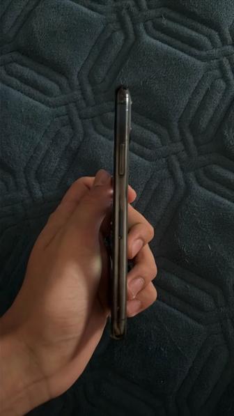 Продам Iphone 11 про