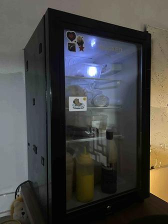 Мини-холодильник MUXHED