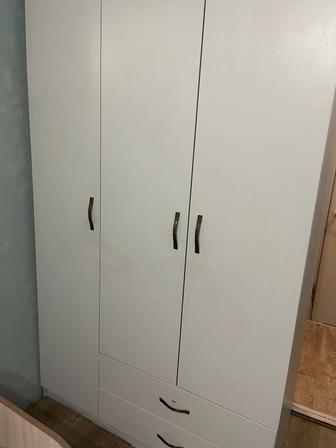Продам шкаф