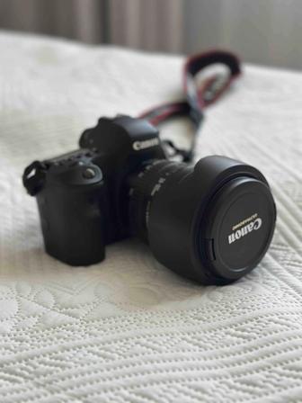 Фотоаппарат Canon 6D Mark II
