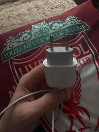 Зарядка на айфон, оригинал