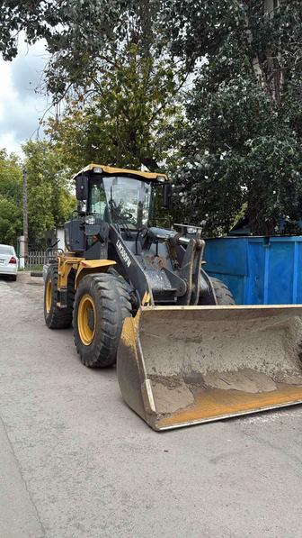 Услуги фронтального погрузчика