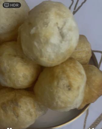 Домашний хлеб, батон и бауырсаки на закваске