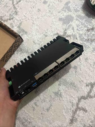 MikroTik RB5009UGSIN