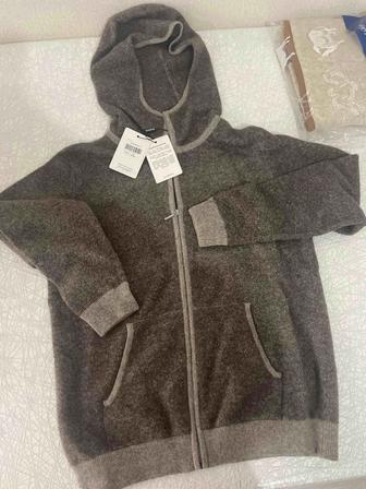 Пух Яка Монгольского.Сиыр жүнінен жасалған жылы жемпір