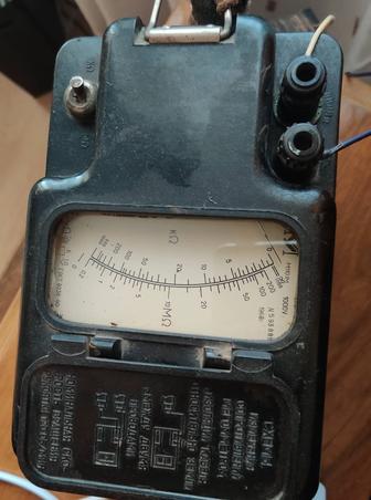 Мегаомметр М1101М