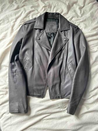 Кожаная куртка Massimo Dutti