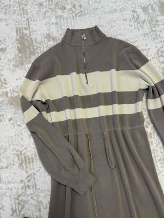 Вязонное платье