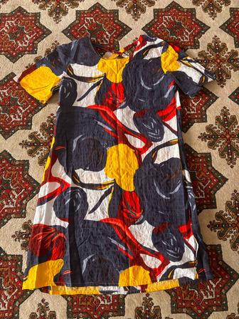 Даром отдам брюки, платье