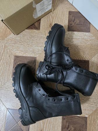 Продам берцы зимний 39 размер