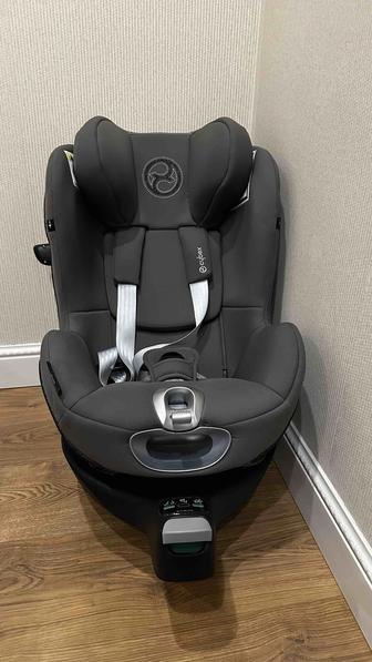 Автокресло Cybex с базой isofix