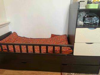 Детский кровать с шкафами