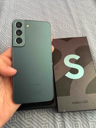 Samsung Galaxy S22 в идеальном состоянии