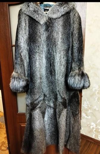 Шуба женская длинная