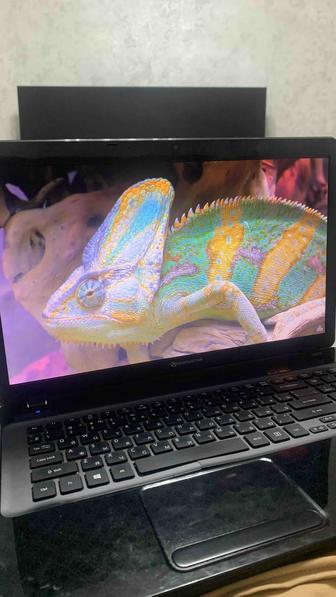 Продаю ноутбук Packard bell