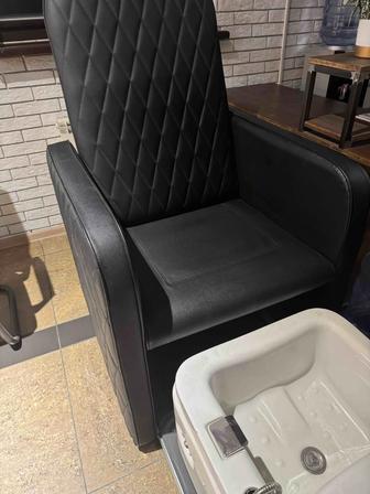 Кресло педикюрное