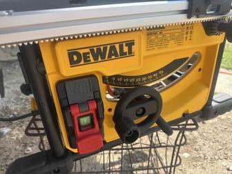 Дисковая пила DeWALT DWE7485-QS, электрическая