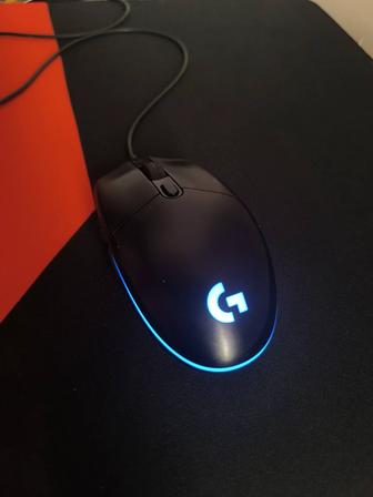 Мышь Logitech g102 и еще мышь в подарок