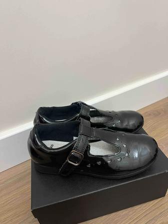 Clarks туфли р34