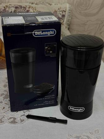 Кофемолка Delonghi KG 200
