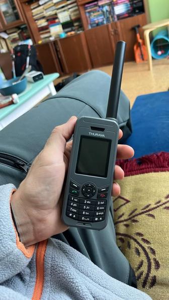 Спутниковый телефон