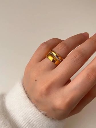 Сережки, кольца , сотуары, браслеты