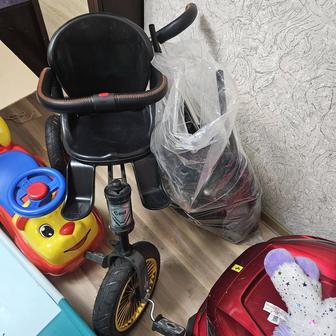 Продам коляску велосипед